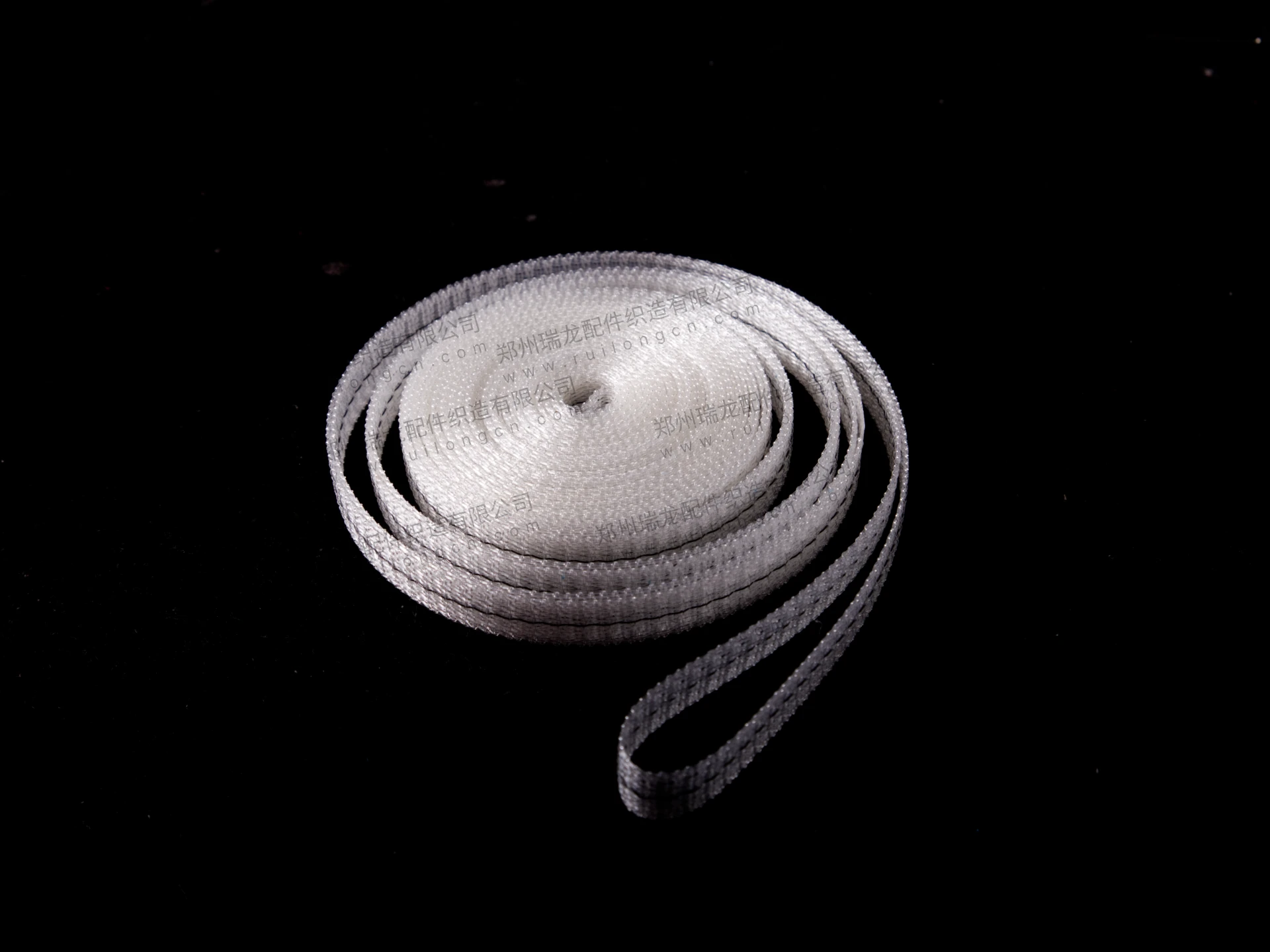 Nylon suction ribbon for cigarette machine: technology evolution and industry application analysis