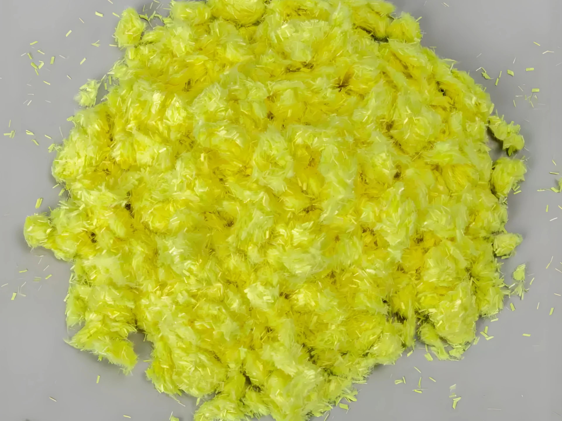 The Evolution of Kevlar Yarn Materials: From Bulletproof Pioneer to Smart Material